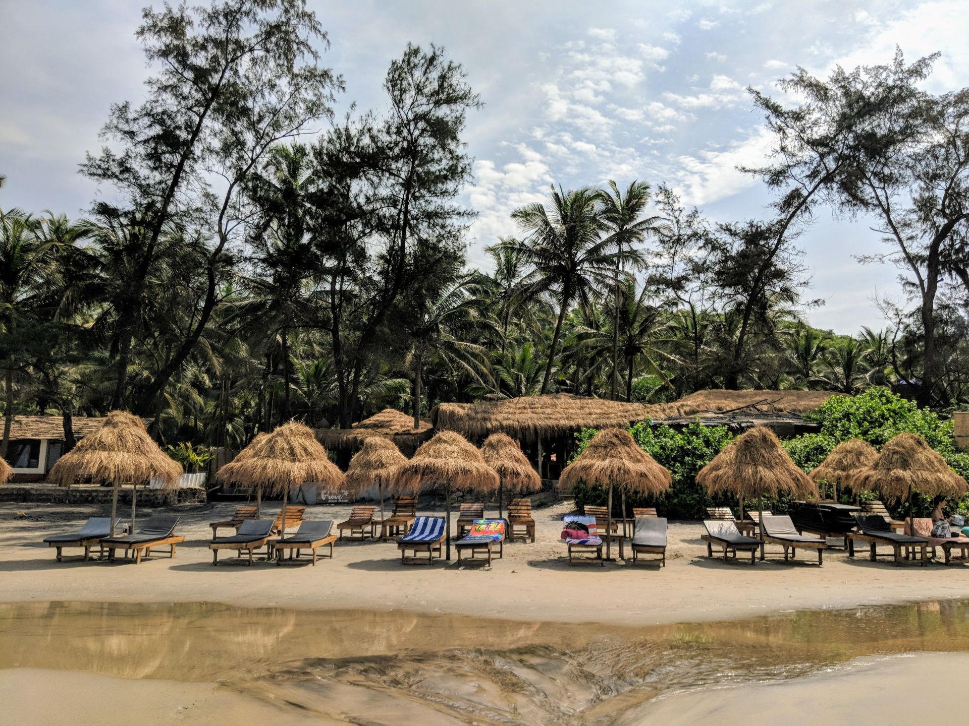 Goa Sun, Waves & Beach Shacks